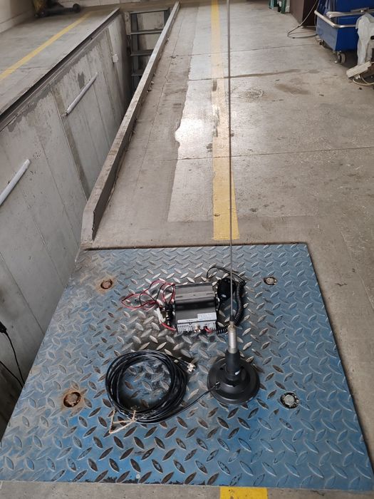 Statie cb pni cu antena