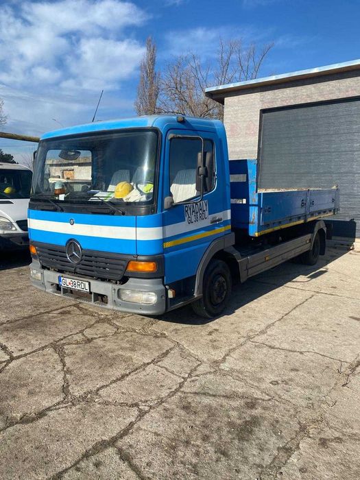 Autobasculanta Mercedes Atego 7.5t an 2003
