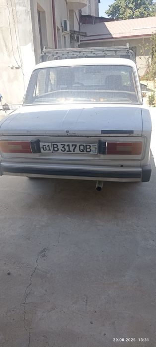 Vaz 2106 sotiladi yili 1986 xolati yaxshi yurip turgan moshina