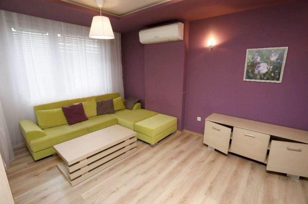 Четиристаен апартамент под наем в ж.к. Кръстова вада, 2212131