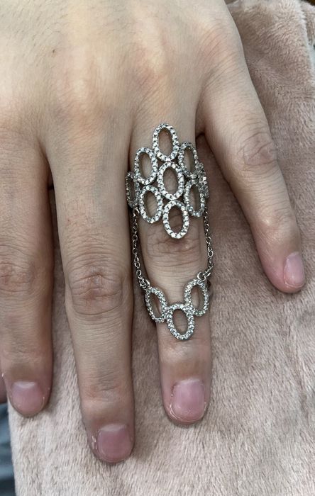 Стильное серебряное кольцо