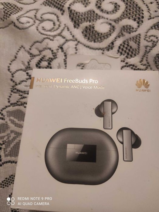 Слушалки Huawei FreeBuds Pro