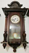 Ceas de perete cu pendula Kienzle D. R. Patent