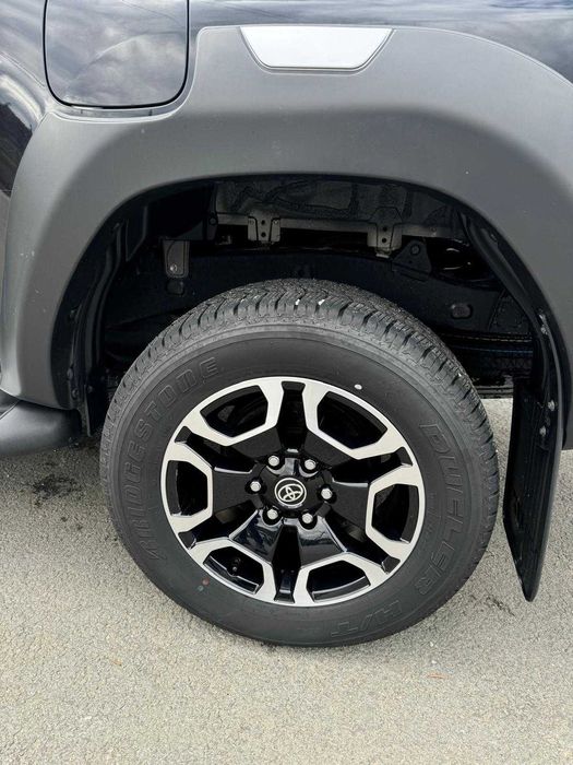 Toyota Hilux 2.8, automat