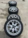 Set jante aliaj volvo pe 17