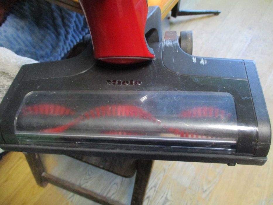 aspirator miele triflex hx1