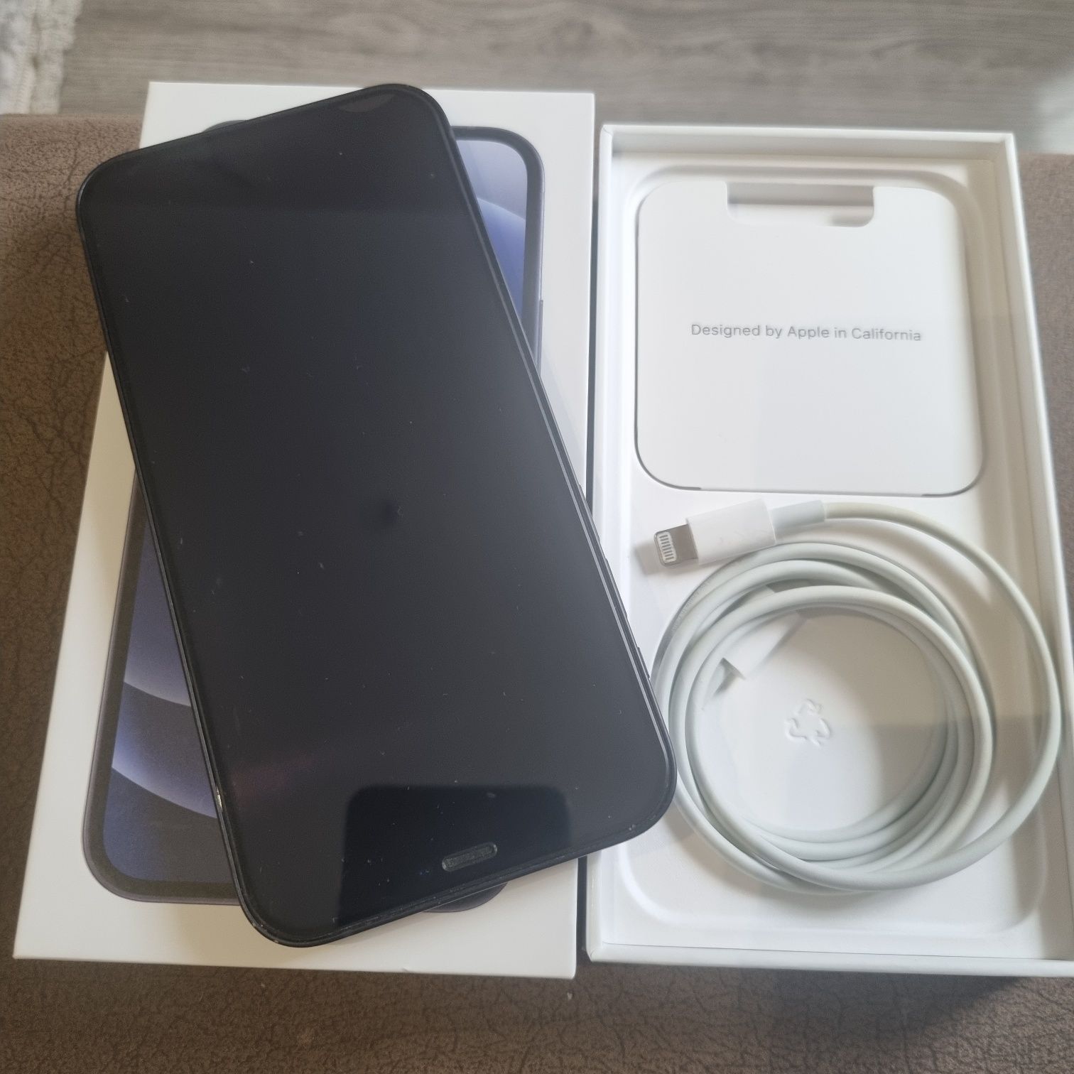 IPhone 12,Black,64 GB