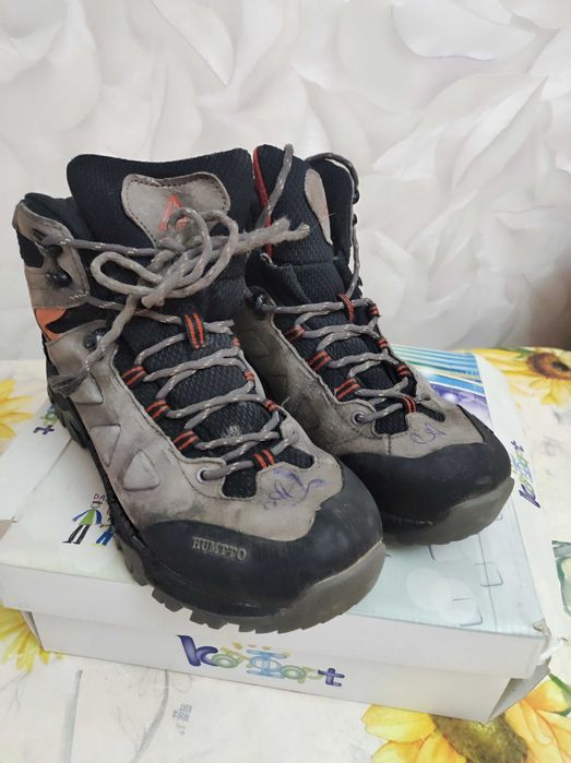 Трекинговые ботинки HUMTTO