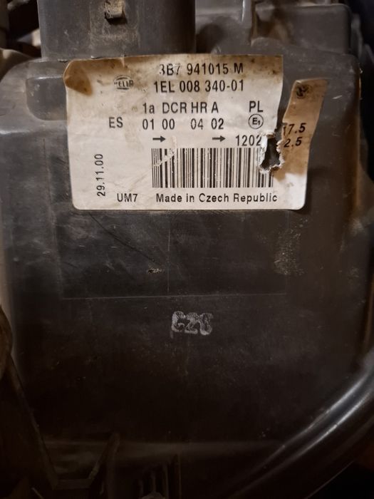 Faruri passat b5.5 xenon Hella
