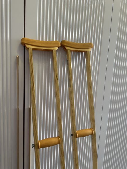 Продаю Костыль!!