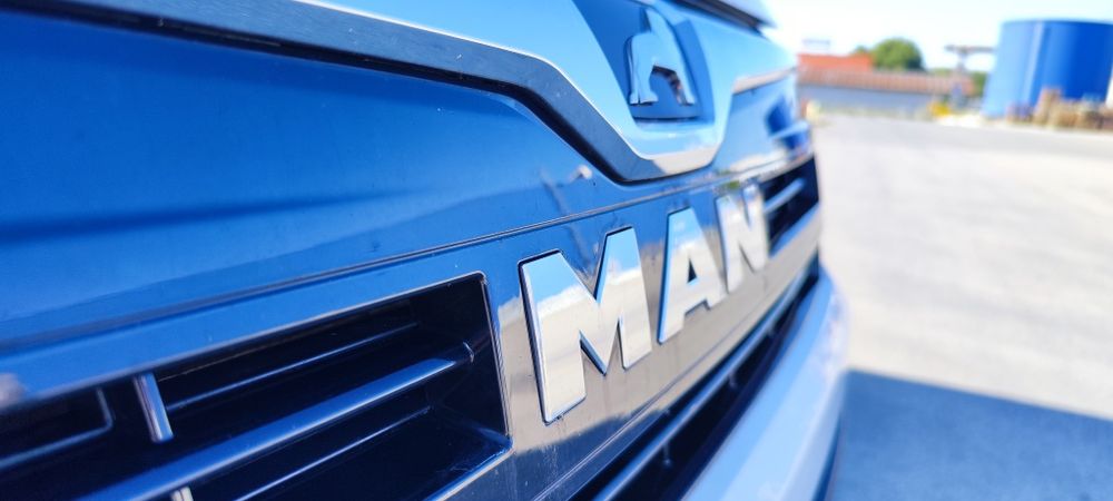 MAN TGE 3.180 Top Sleeper/Джамия