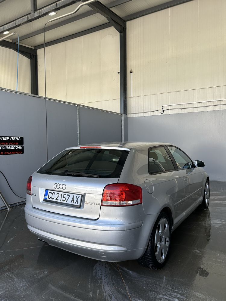 Продавам Audi a3