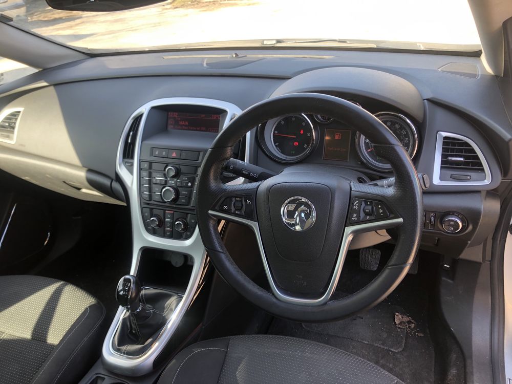 Opel Astra J 1.7cdti ‘11г Опел Астра 125кс