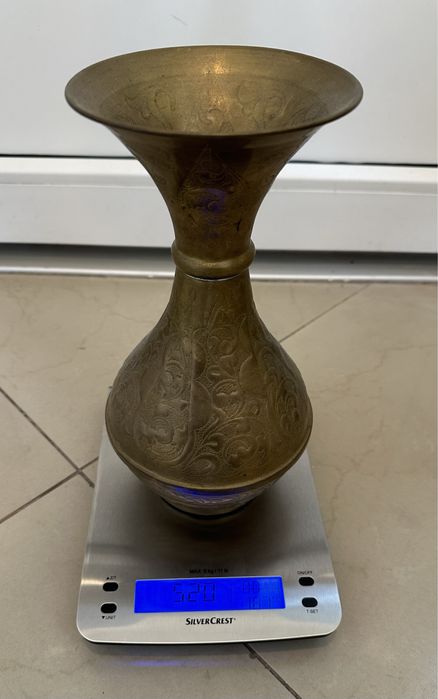 Decor/vaza alama/bronz vechi/antic