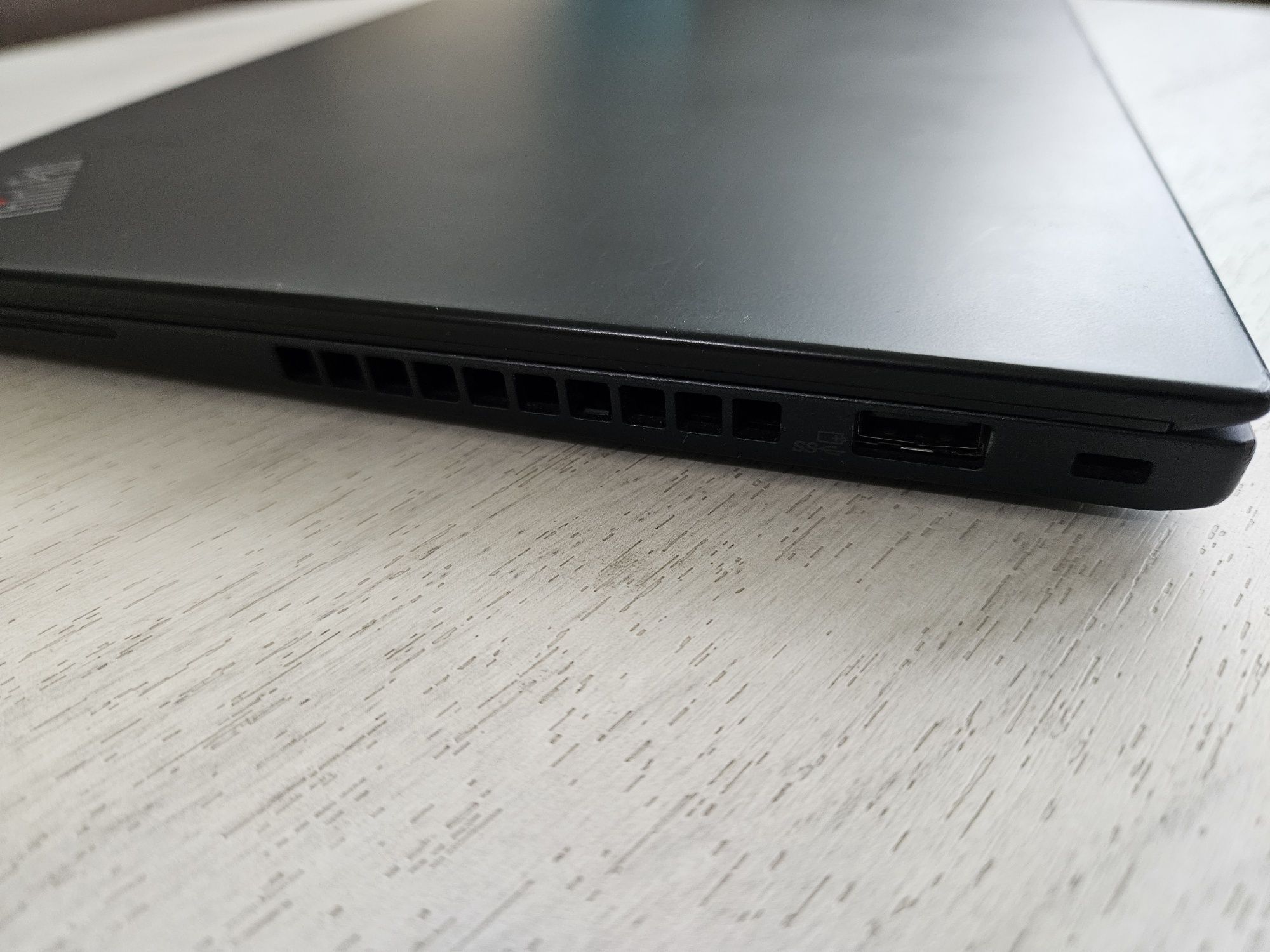 Lenovo x280 12,5" - Touch /i5-8250U/16GB/256GB NVME/FULLHD