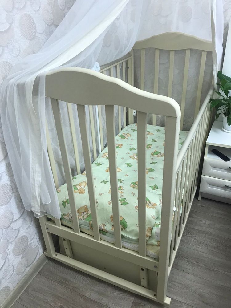 Продам детскую кровать