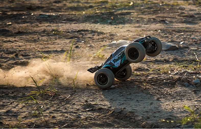 Бъги SCY-16101 PRO Синьо brushless мотор 4х4 70+kmh,безплатна доставка
