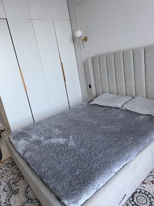 Кровать продаю за 100 тысач