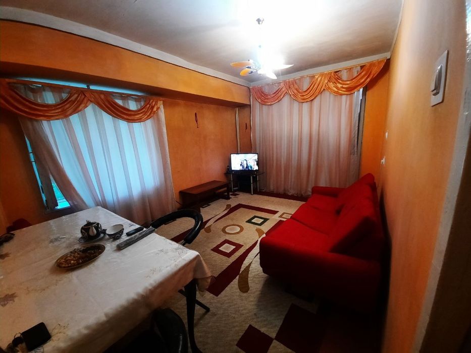 Ракат махаллада квартира ижарага берилади