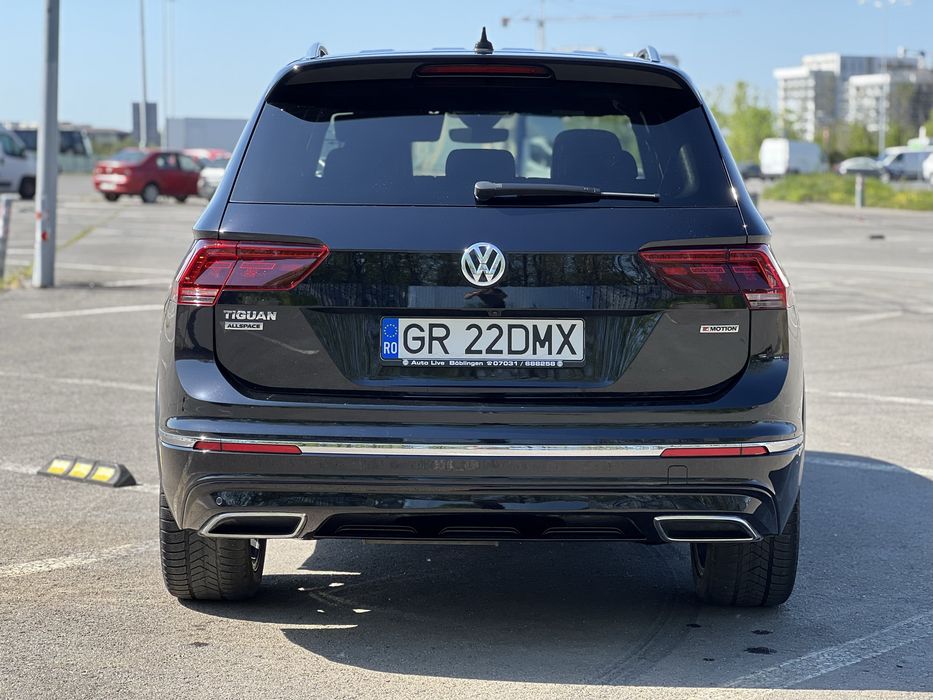 VW Tiguan Allspace Highline R-Line 2.0 TDI 200 CP DSG 4MOTION | 2021