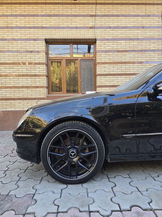 Mersedes Ben's w211 Avantgarde завод рестайлинг