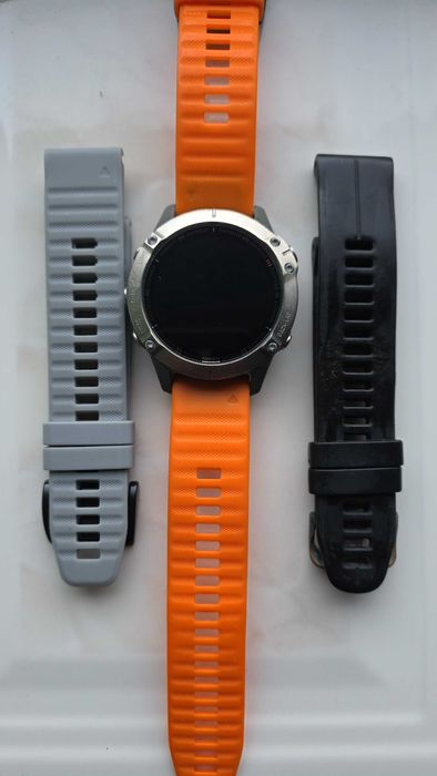 Vand Garmin fēnix® 6 Pro and Sapphire Titan, folosit + curea ceas noua