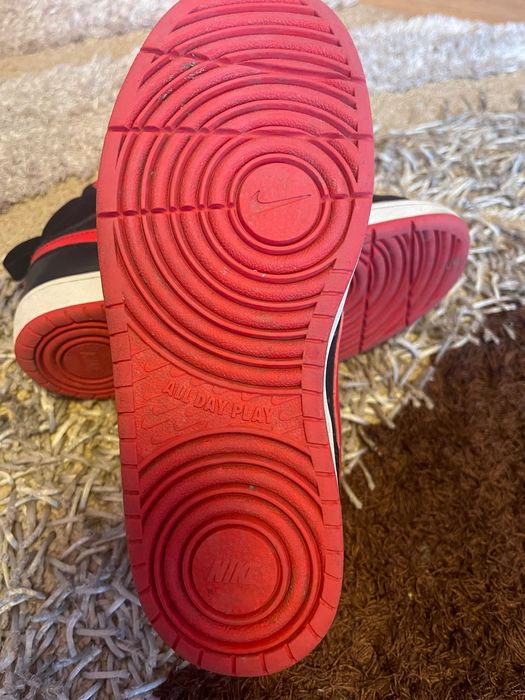 Ghete sport Nike mărimea 36