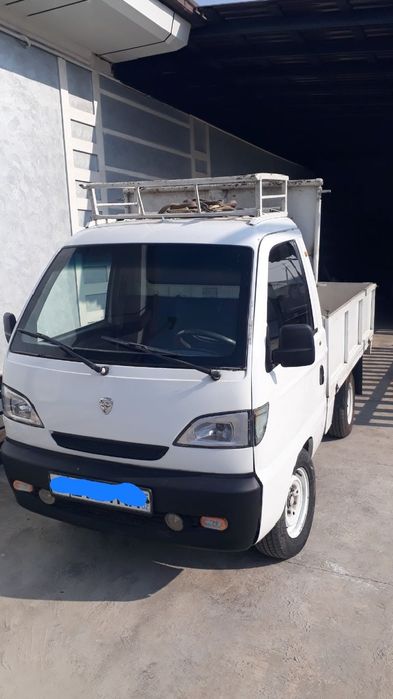 Хитой лабо сотилади