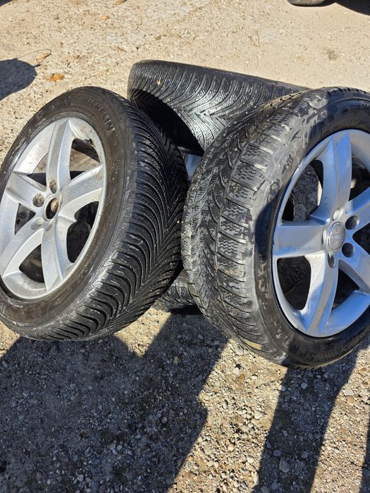 Jante cu anvelope 225 50 17 audi iarna