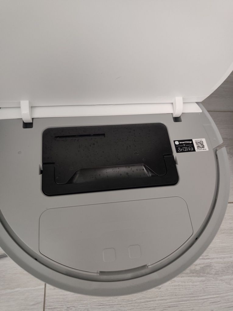 Продам робот пылесос Samsung jet bot