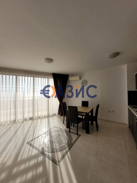 Продава се Тристаен апартамент в Свети Влас - 188 кв.м за 1410 €/кв.м - Снимка #14