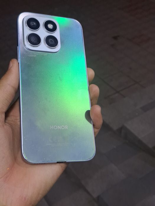 Honor X8B 8/256 srochni sotiladi