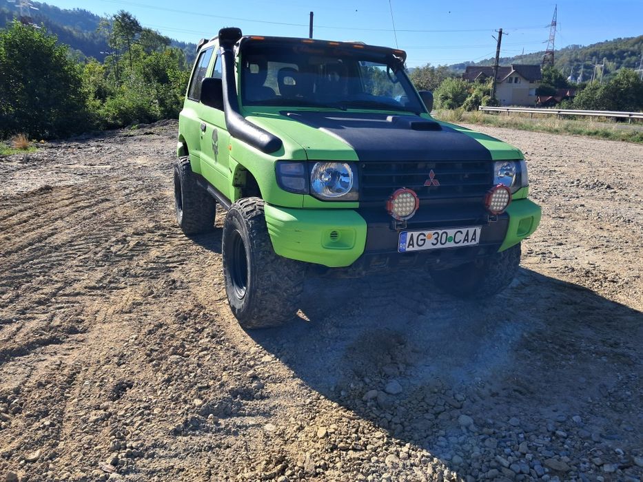 Mitsubishi pajero