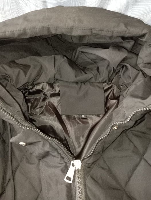 Новая куртка 52-54р-р находимся м-он Таугуль