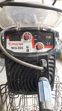 Продам инвертерный сварочный аппарат Ураган MIG-600