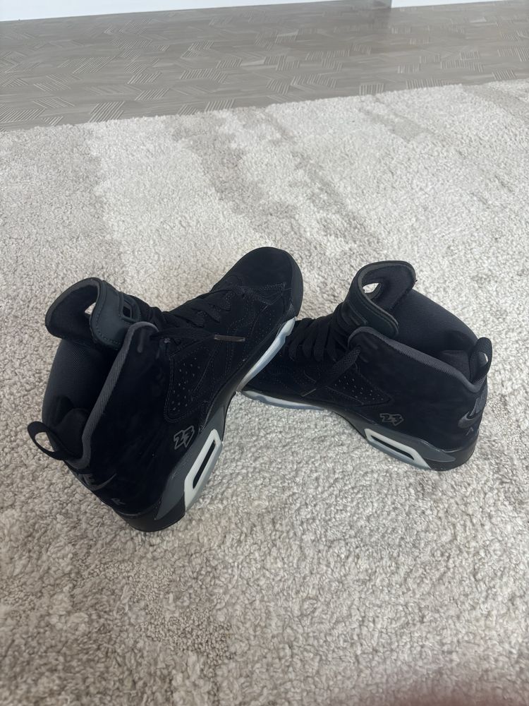 Обувки-Jordan Nike air Номер-39