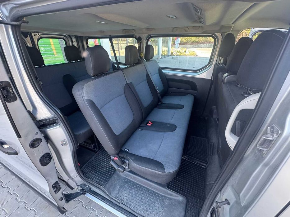Opel Vivaro-1,6 Diesel-9 Locuri-Euro 6-L2H1