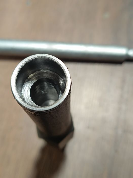 Adaptor picamer petru batut tija impamantare verticala