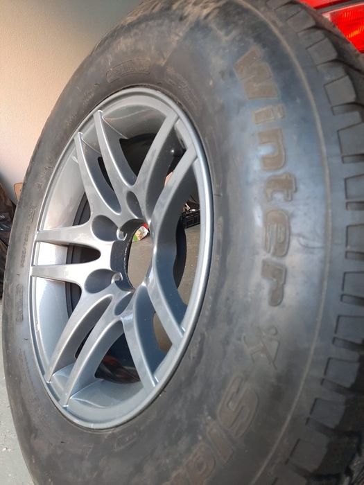 Jante 5x139,7 R16 Jimny,Vitara..cu anvelope de iarna BFG  225 75 16