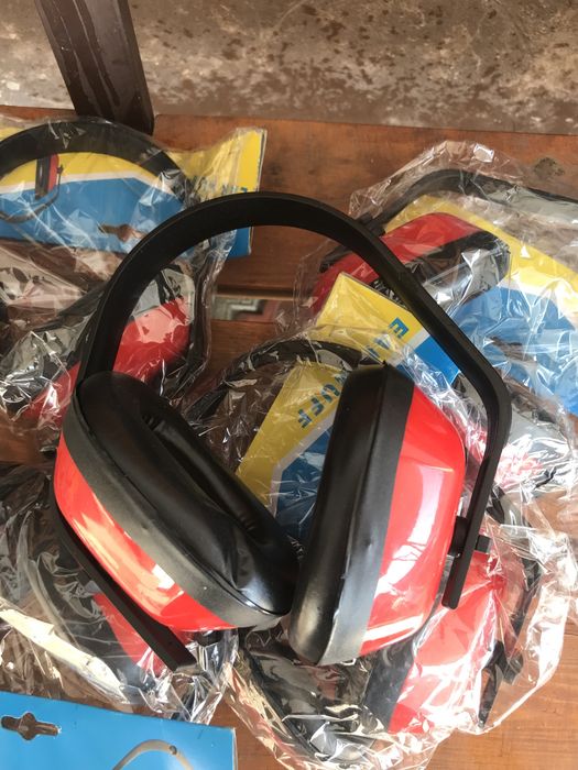 Шумоизоляционные наушники для работ