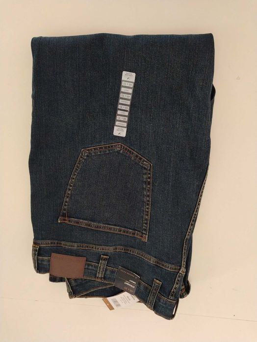 Продавам чисто нови дънки Denver hayes