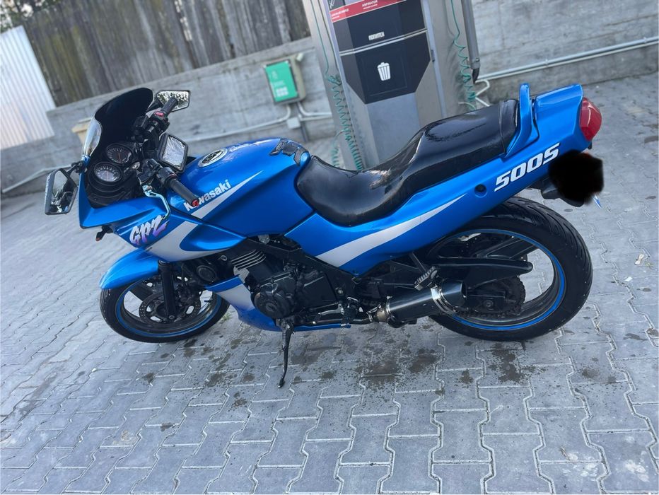 Vând Kawasaki GPZ500S