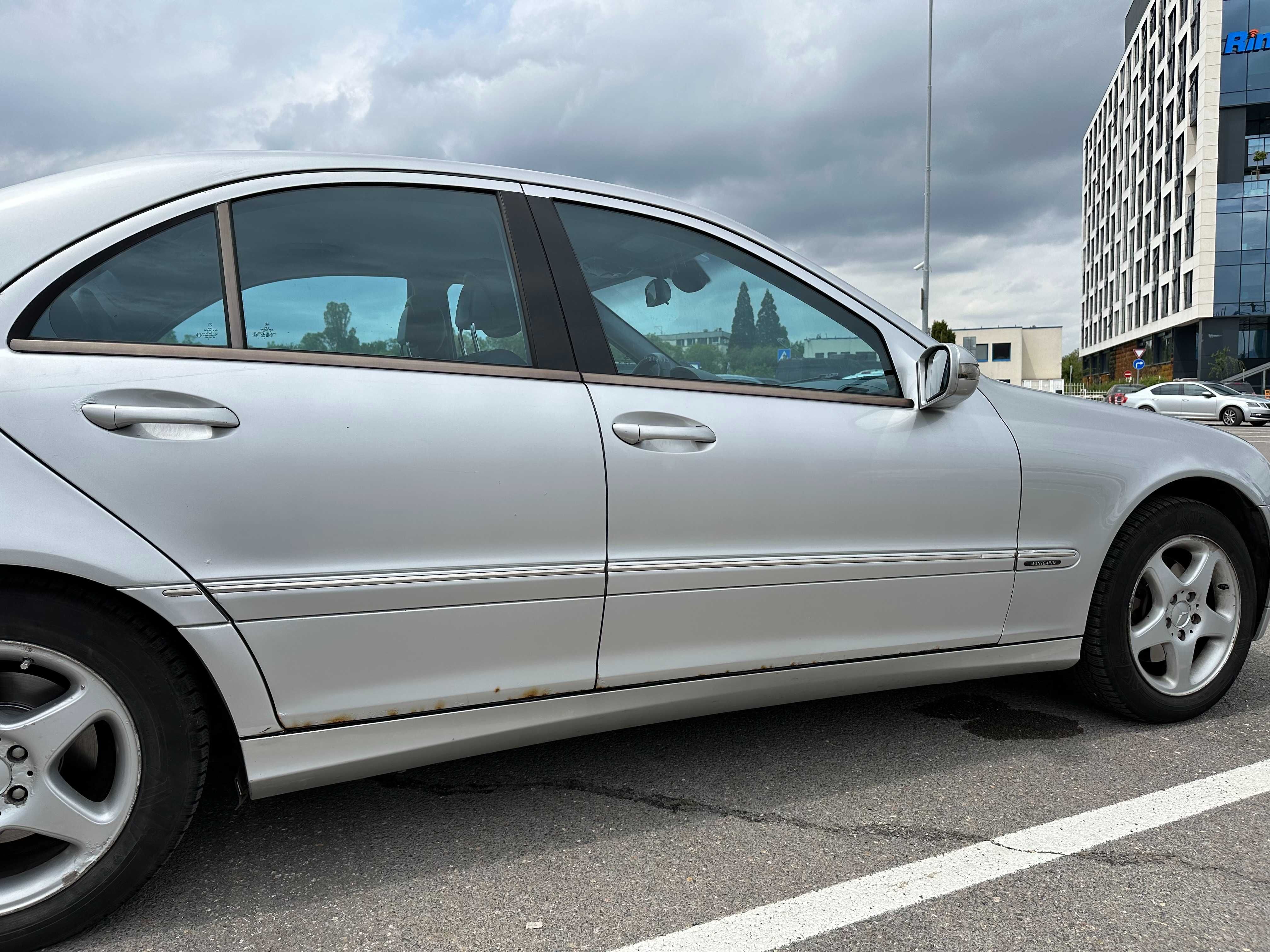 Mercedes-Benz C 240 W203 Газ/Бензин