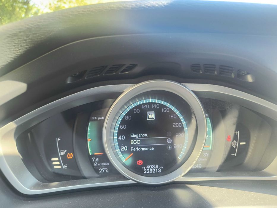 Volvo v 40 motor 2.0  D4 190 cp