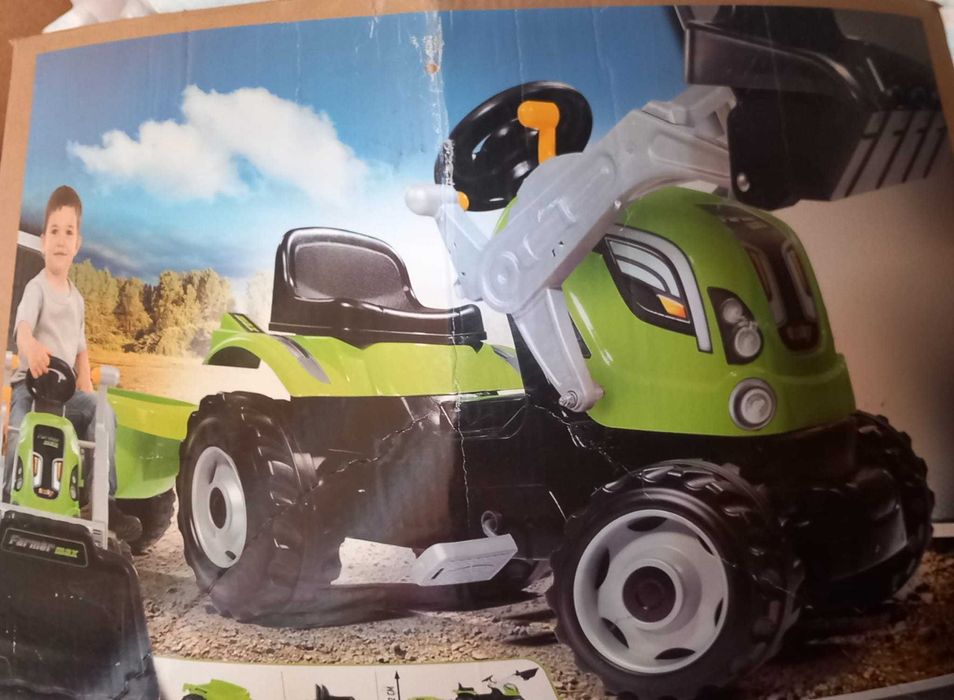 Accessorii (cupa buldozer) jucarii tractor cu remorca detasabila