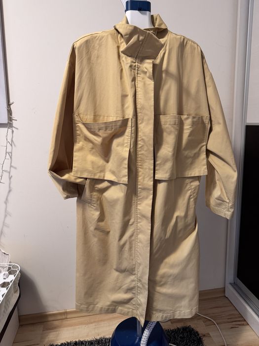 ZARA Oversize тренч в пясъчно жълто / размер M-L