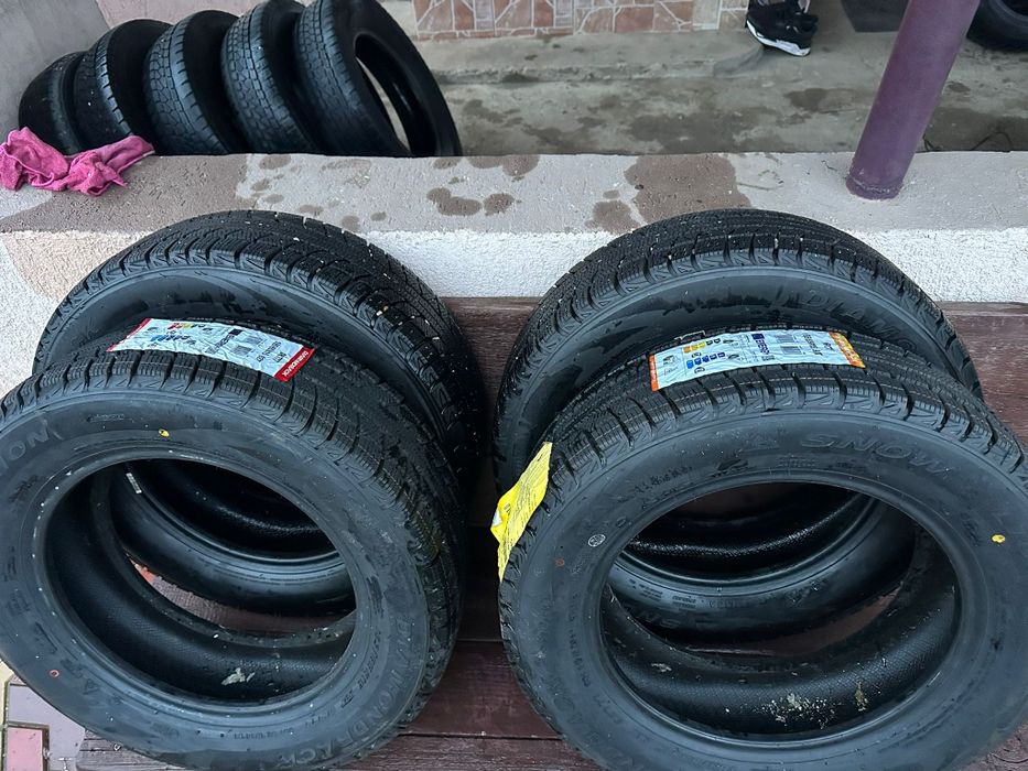 Vând 4 anvelope de iarnă 185.65.R15