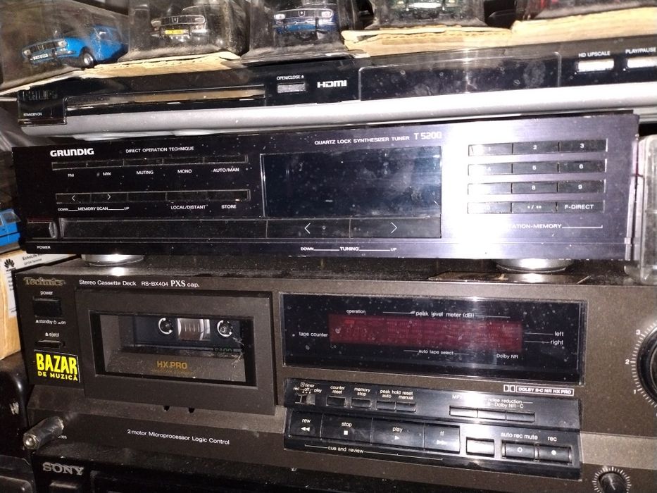 Radio / tuner grundig T5200
