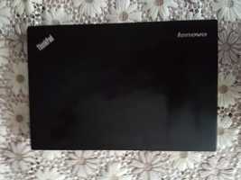 Продавам употребяван мини лаптоп Леново ThinkPad X240 Intel Core