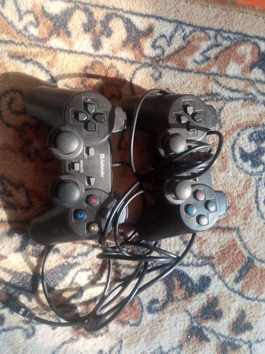 Продам джойстики на ПК и Ps 3